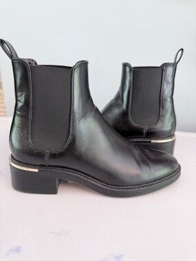 Zara Chelsea ankle boots
